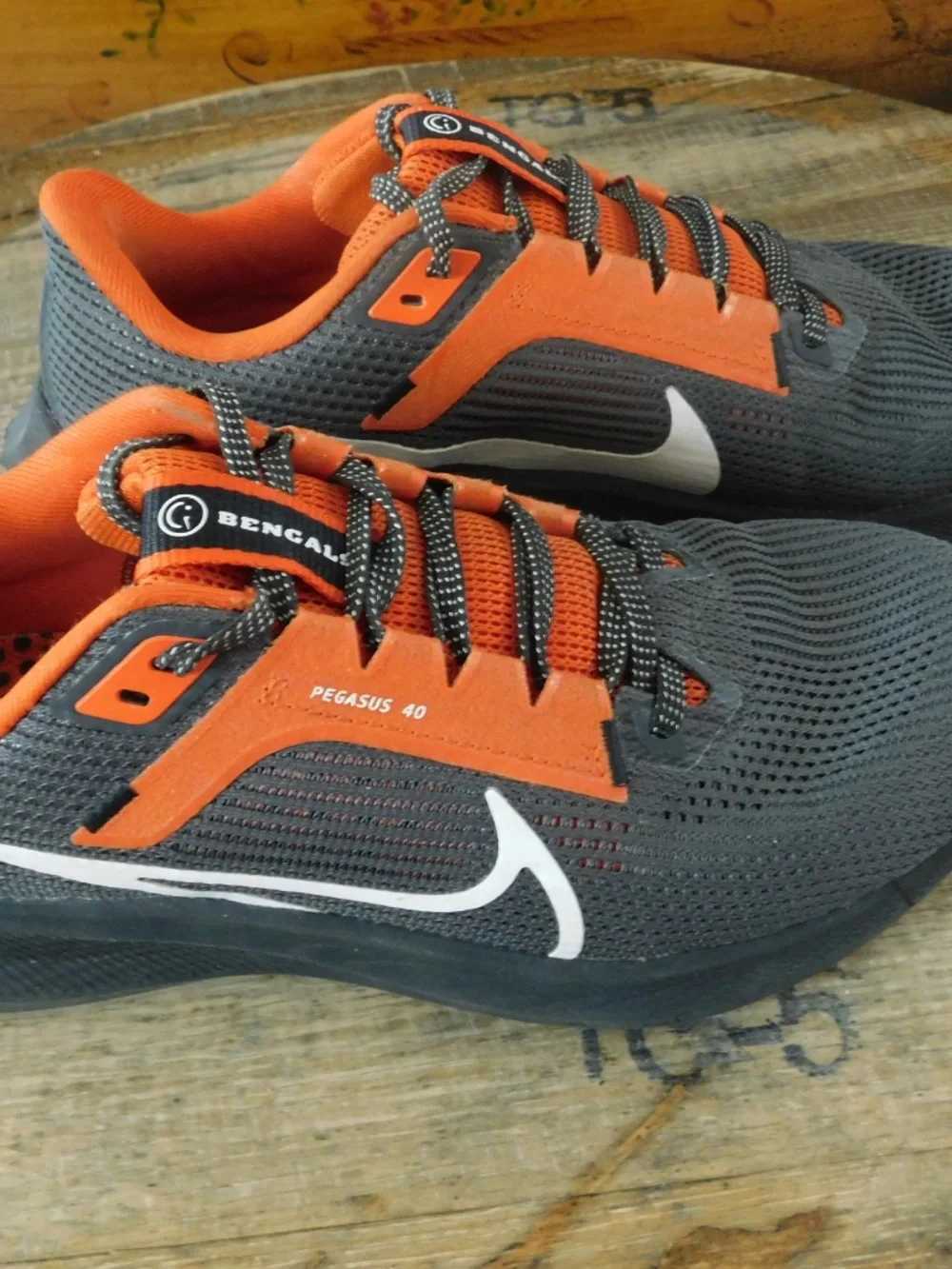Nike Pegasus 40 Cincinnati Bengals shoes sz 6.5